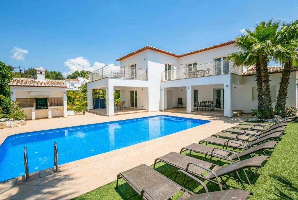 Villa Casa Angels with pool, Морайра