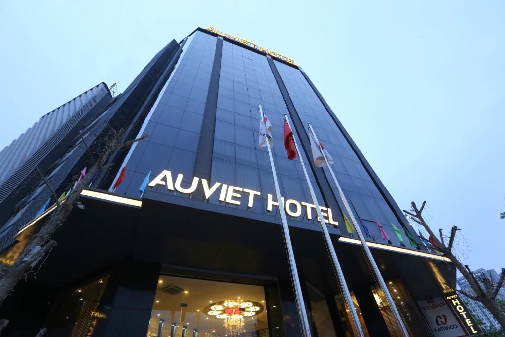 Отель Au Viet Hotel, Ханой