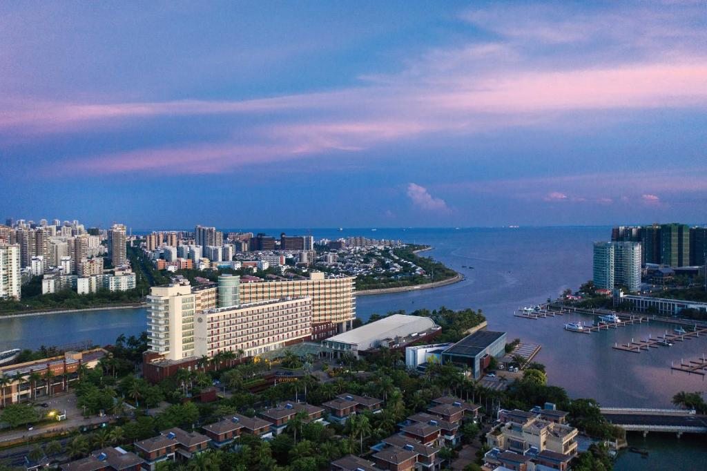 Howard Johnson New Port Resort Haikou, Хайкоу