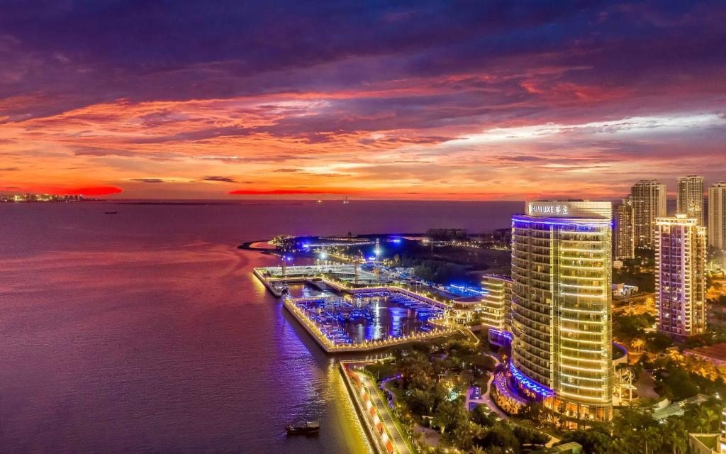 Hualuxe Haikou Seaview (Intercontinental Group), Хайкоу