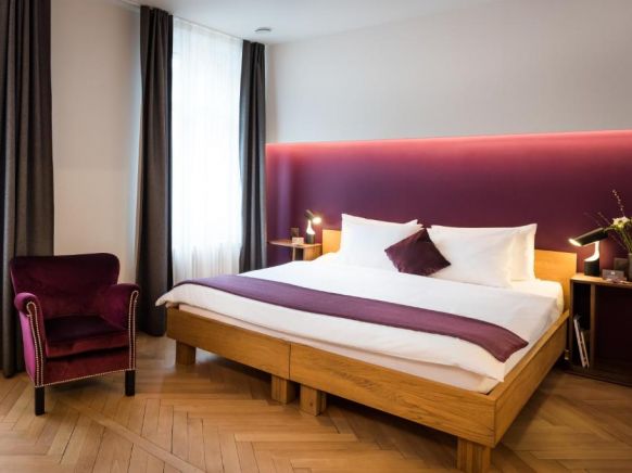 Hotel NI-MO