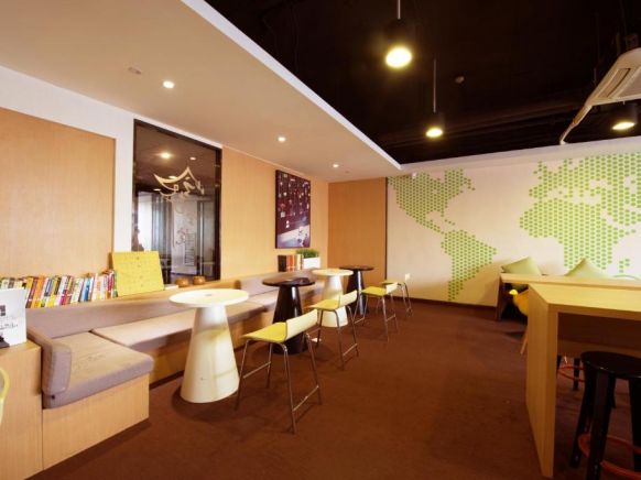 IU Hotel Changsha Yuanjialing Subway Station East Jiefang Road Laohuatian