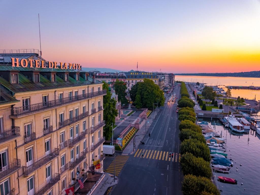 The Ritz-Carlton Hotel de la Paix, Geneva, Женева