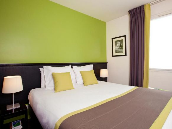 Residhome Val d'Europe, Серри