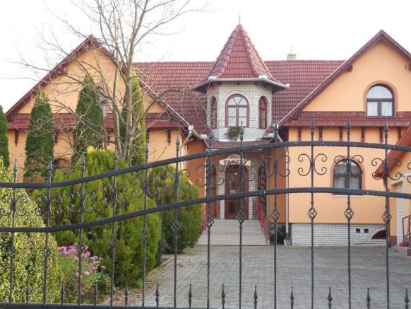 Гостевой дом Hegyi Panzió, Силвасварад
