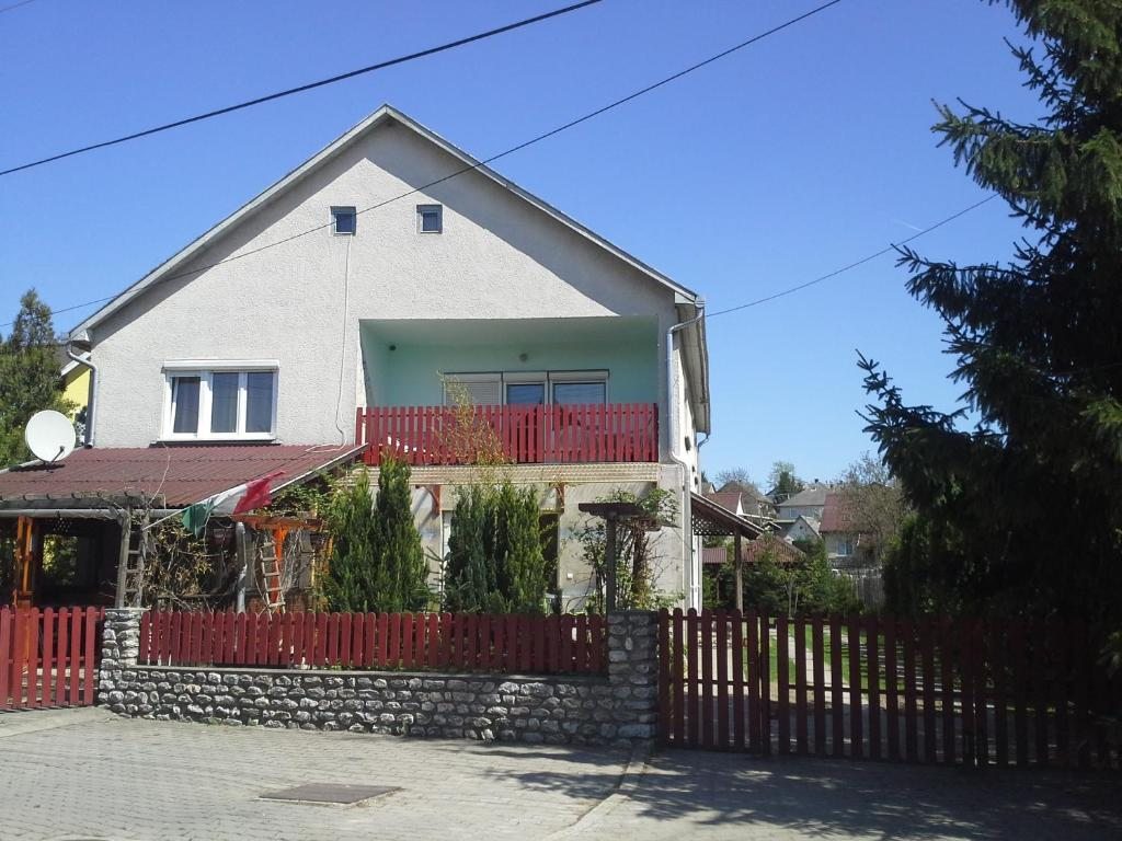 Гостевой дом Oázis Vendégház, Силвасварад
