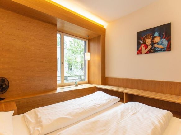 STAY@Basel SBB
