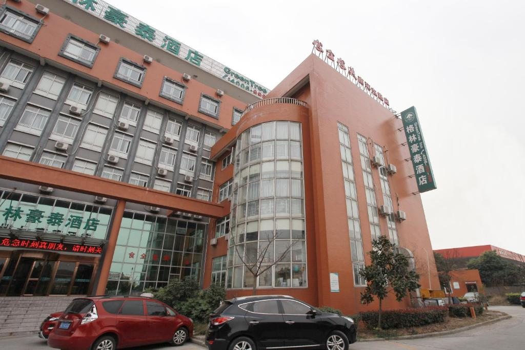 GreenTree Inn Jiangsu Changzhou Liyang East Nanhuan Road High Speed Rail Station Business Hotel, Лиян