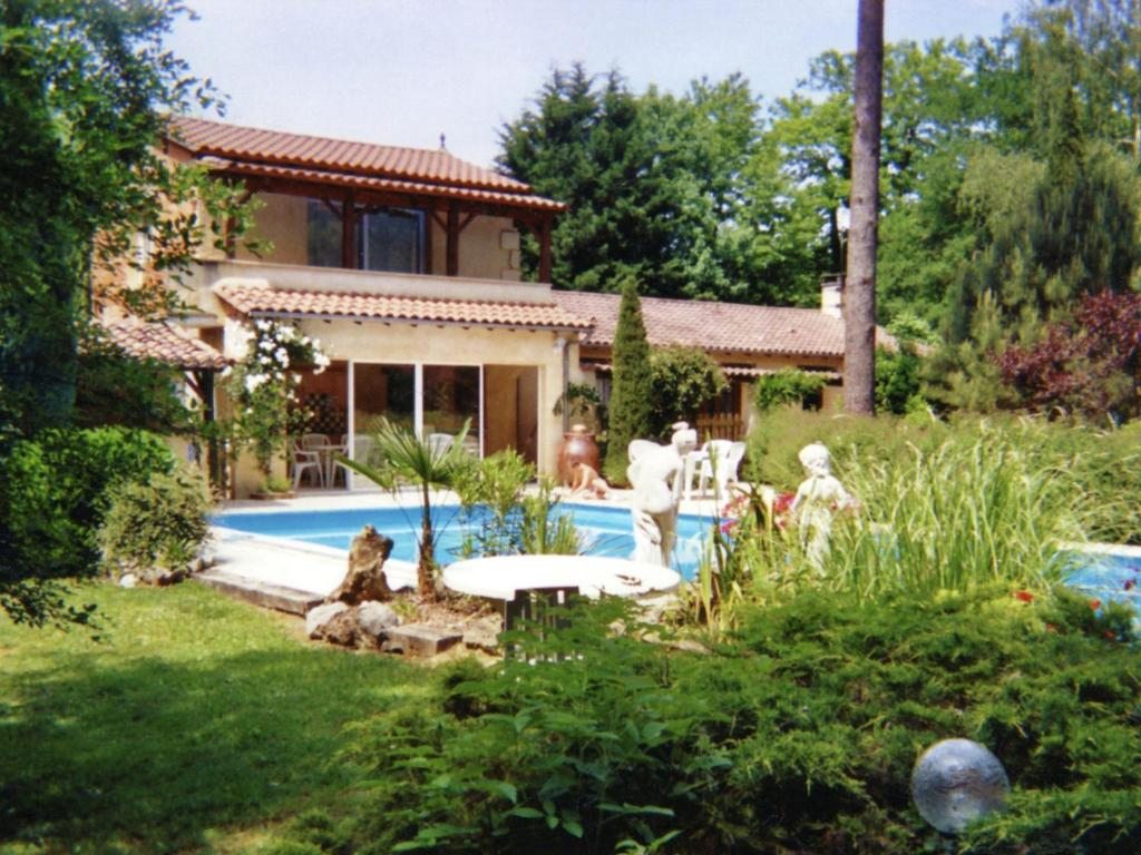 Maison De Vacances - Lamonzie - Montastruc, Бержерак
