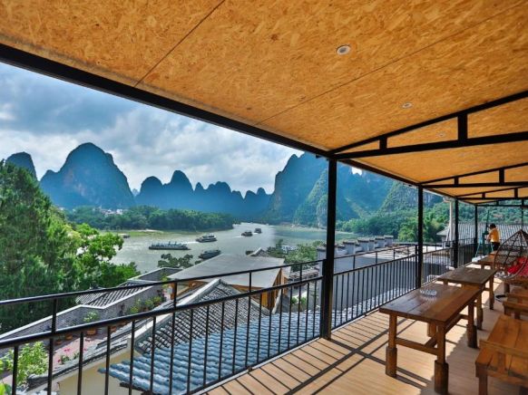 Хостел Yangshuo Xingping This Old Place International Youth Hostel, Яншо