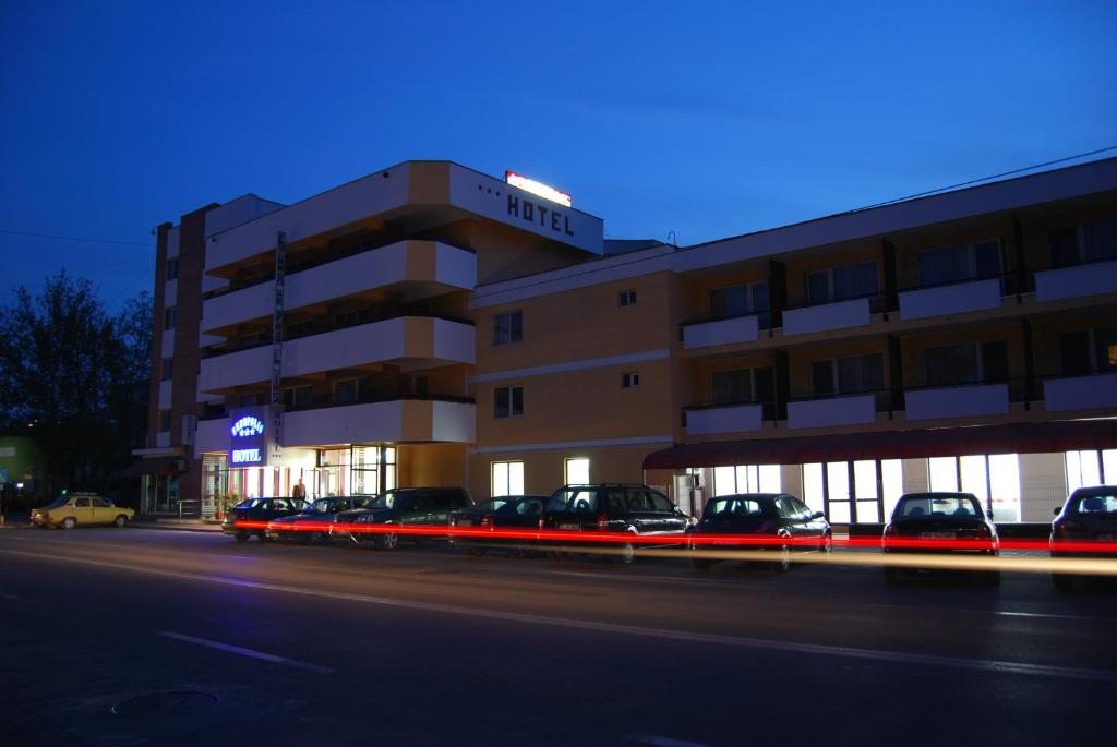 Отель Hotel Europolis, Тулча