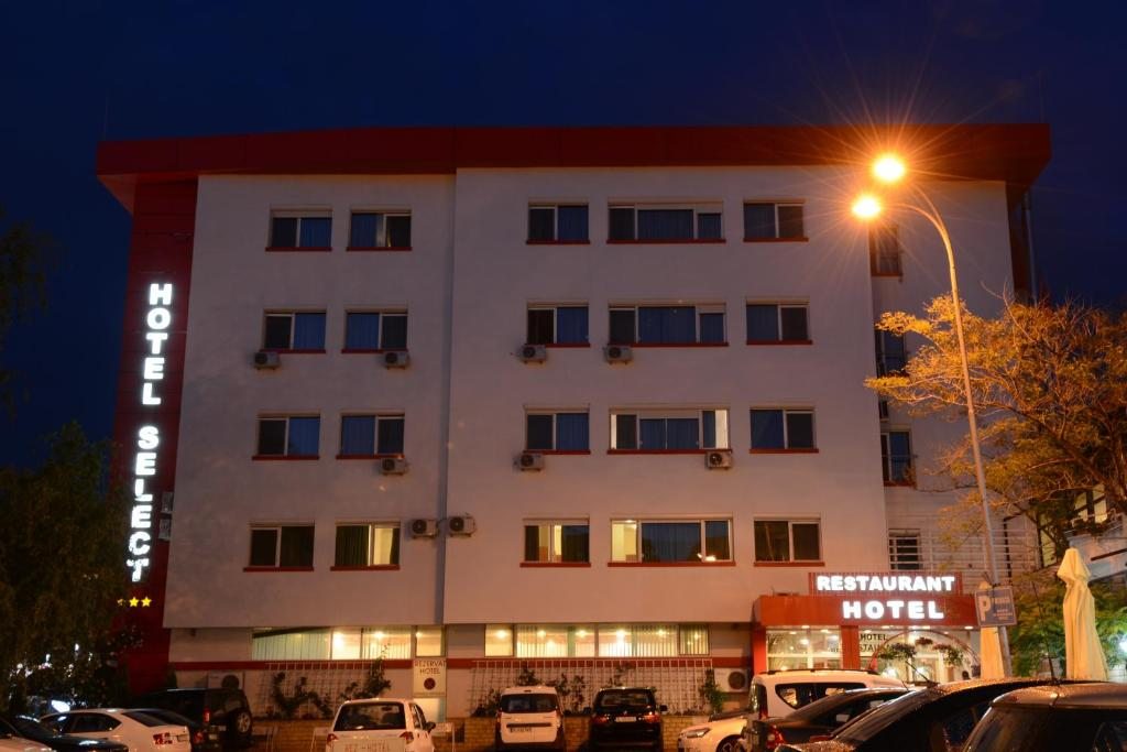 Hotel Select, Тулча