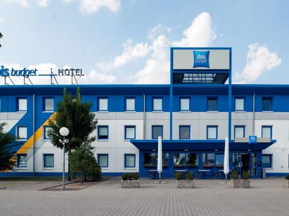 Ibis budget Berlin Hoppegarten, Берлин