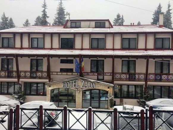 Hotel Zada, Предял