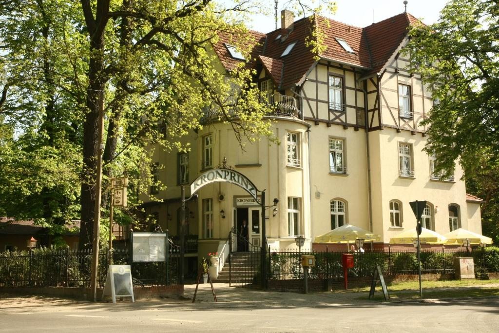 Hotel Kronprinz, Потсдам