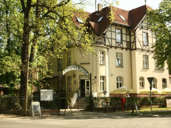 Hotel Kronprinz, Потсдам