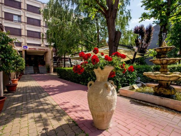 Best Western Central Hotel, Арад