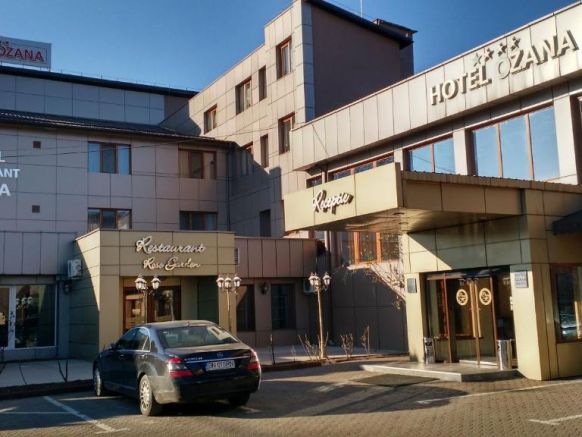 Hotel Ozana, Бистрица