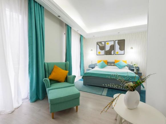 Relax Comfort Suites Hotel