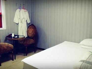 J Motel Gwangalli