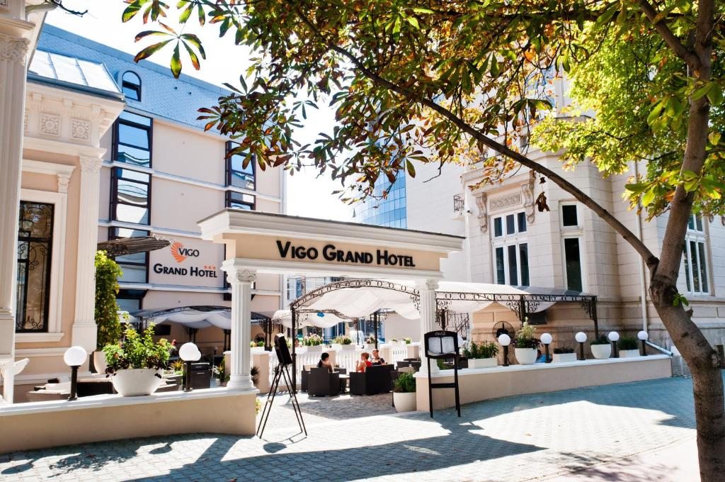 Vigo Grand Hotel, Плоешти