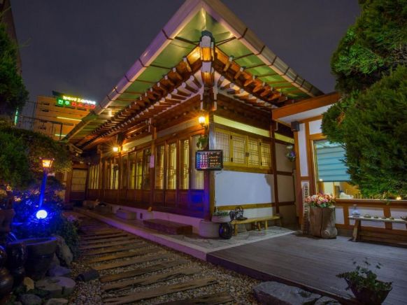 Ddlanche Hanok Stay Guesthouse