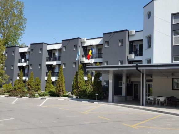 Vila Coral, Мамая