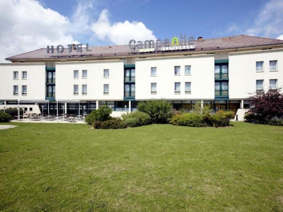 Campanile Marne la Vallée, Серри