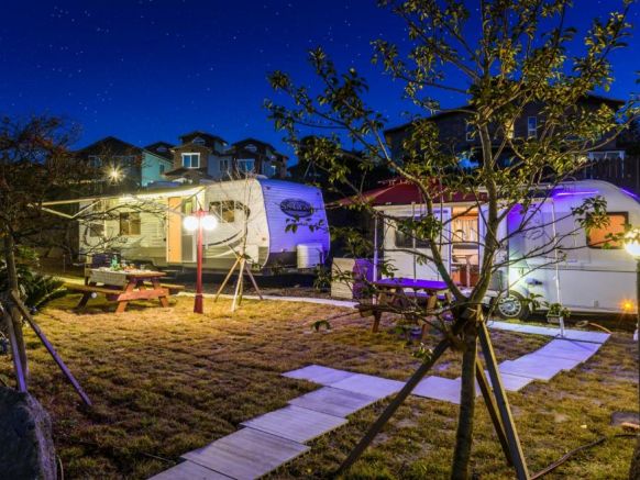 Jeju Starlight Glamping