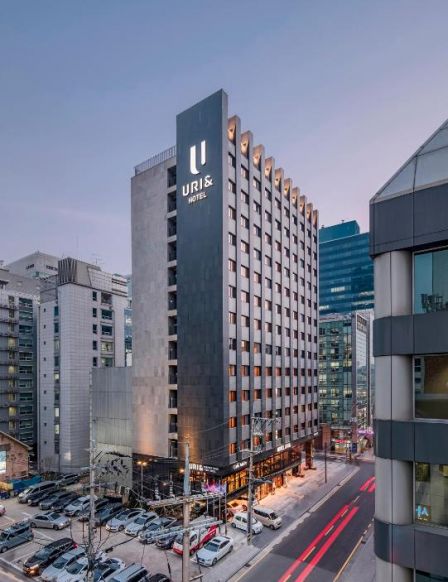 Hotel Uri&