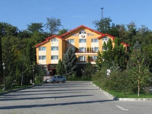 Hotel Flora, Оршова
