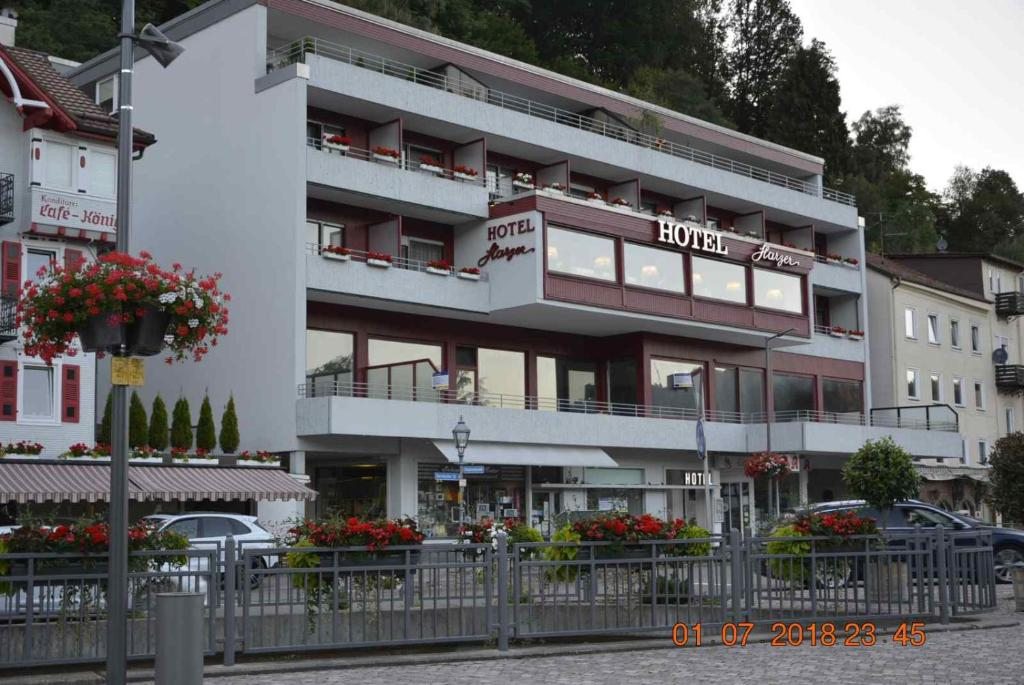 Hotel Harzer am Kurpark, Баден-Баден