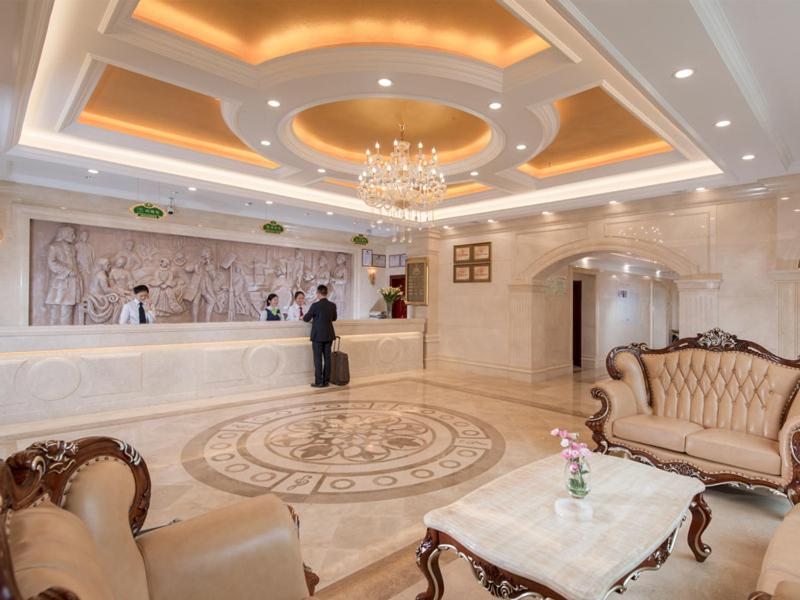 Vienna Hotel Foshan Nanhai City Square, Фошань