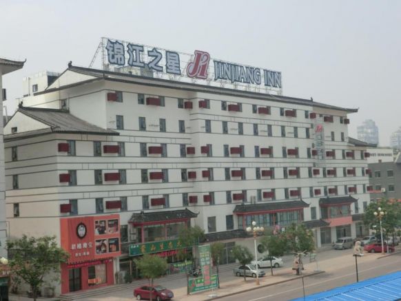 Отель Jinjiang Inn Linyi South Suhe Road, Линьи
