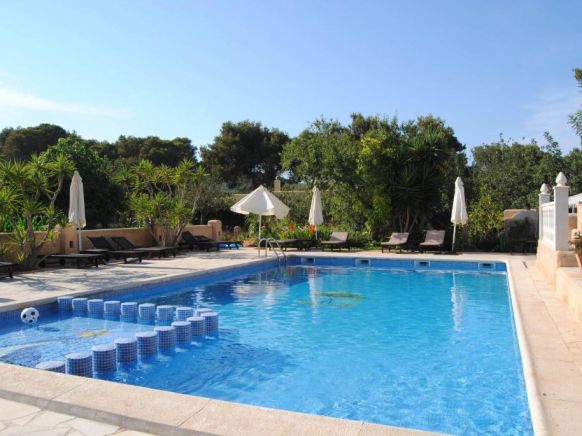 Hostal Restaurante Pou des Lleó