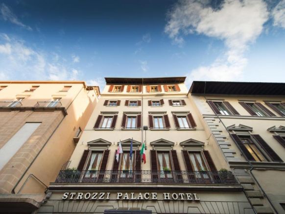 Strozzi Palace Hotel, Флоренция