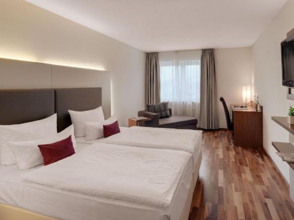 Hotel Newton Heilbronn, Штутгарт