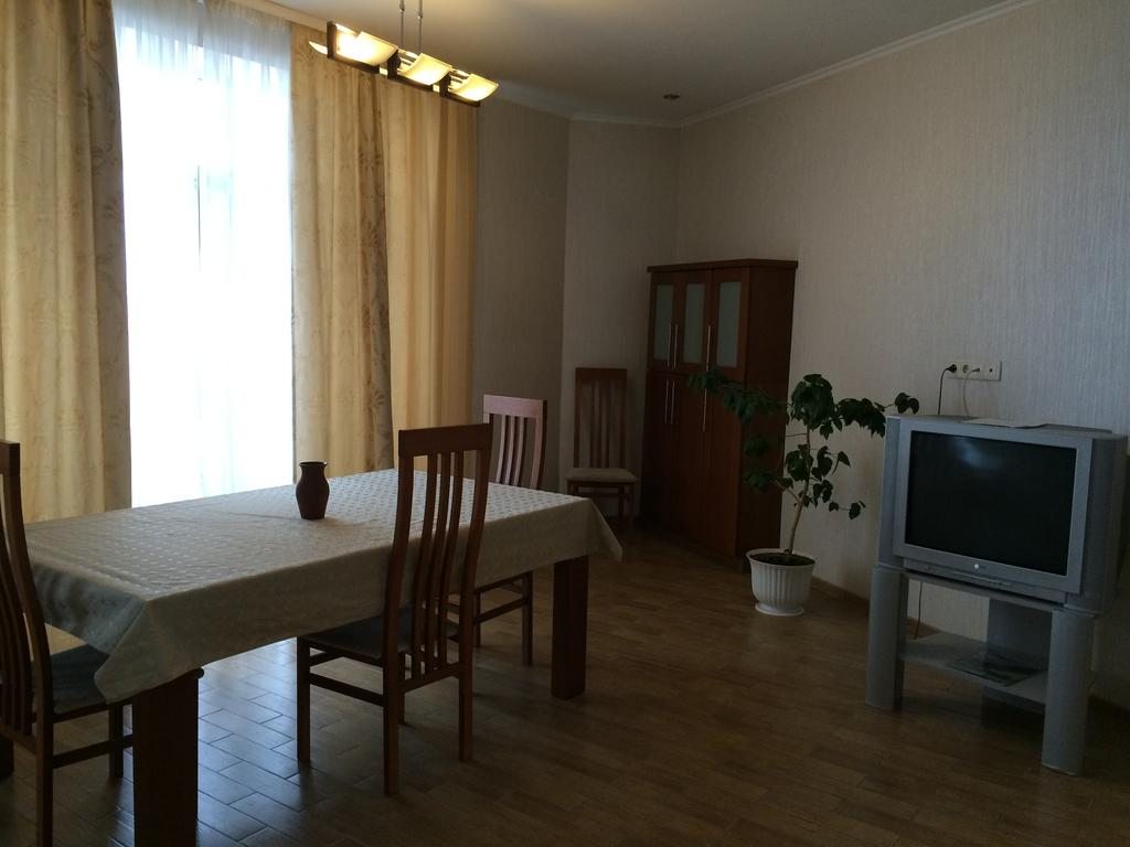 Апартаменты (Апартаменты с 2 спальнями) апартамента Студия на Ленина, Барановичи