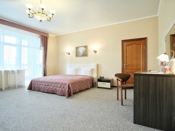 Фотография номера гостиницы AZIMUT Волга Астрахань