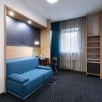 Четырехместный (Двухкомнатный семейный номер), Отель Бонотель