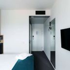 Двухместный (Улучшенный номер с кроватью размера «queen-size»), Отель Бонотель