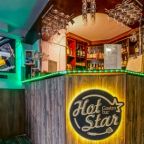 Кафе «Hot Star Gastrobar», Отель Звезда