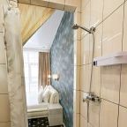 Полулюкс, Гостиница Очагоф