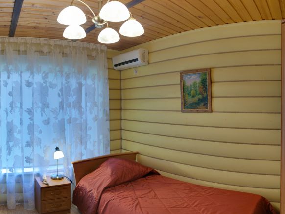 Фотография номера гостевого дома Сосновый бор