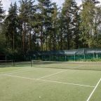 Теннисный корт базы отдыха «Лосево парк» 3*, Лосево