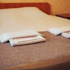 Двухместный (Двухкомнатный с двуспальной кроватью), Гостиница Урюпинск