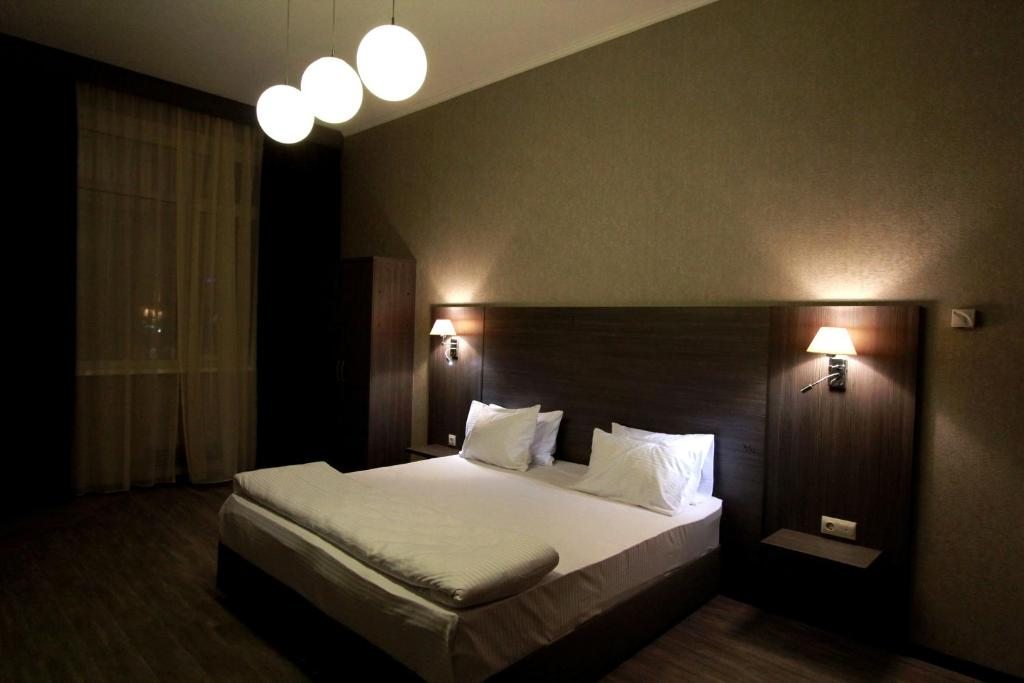 Двухместный (Двухместный номер Делюкс с 1 кроватью или 2 отдельными кроватями) отеля Art Villa, Краснодар