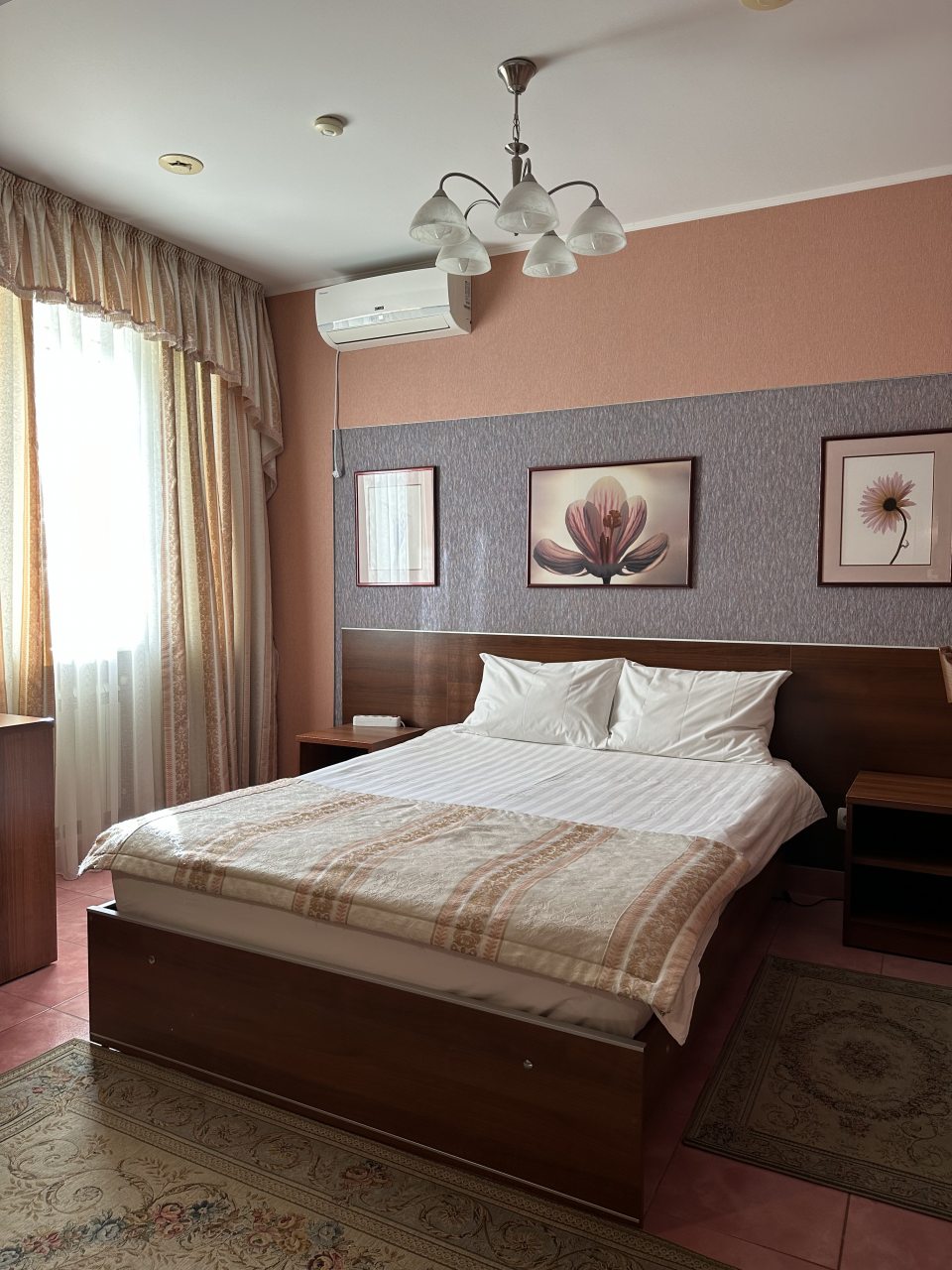 Двухместный (Розовый 303) гостиницы Ля Ви де Шато, Оренбург