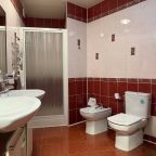 Люкс (Модерн 402), Гостиница Ля Ви де Шато