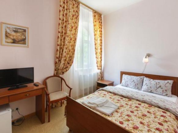 Фотография номера гостиницы Отель Золотая Осень